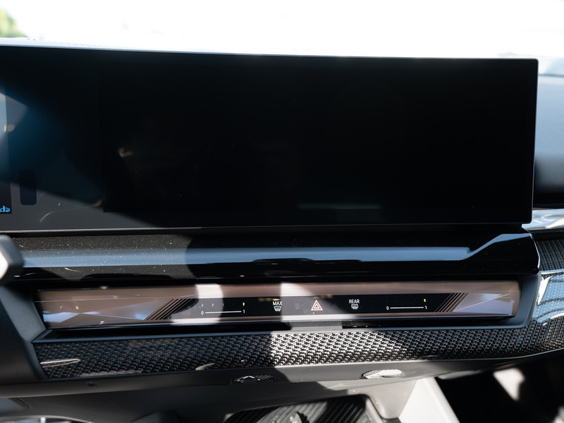 BMW 540 d Touring xDrive M-Sport Pro 360° LED HUD — photo 15