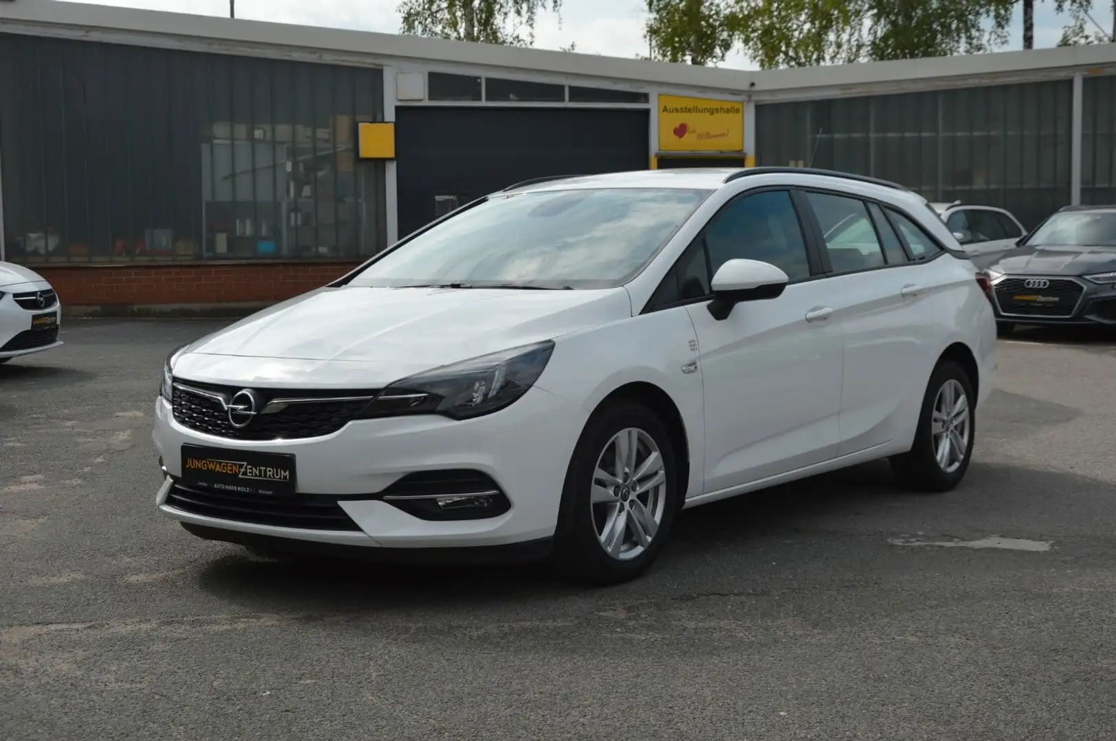 Opel Astra K ST 1.5D"LED"CARPLAY"PDC"TEMPOMAT"NAVI" Weiß - 1