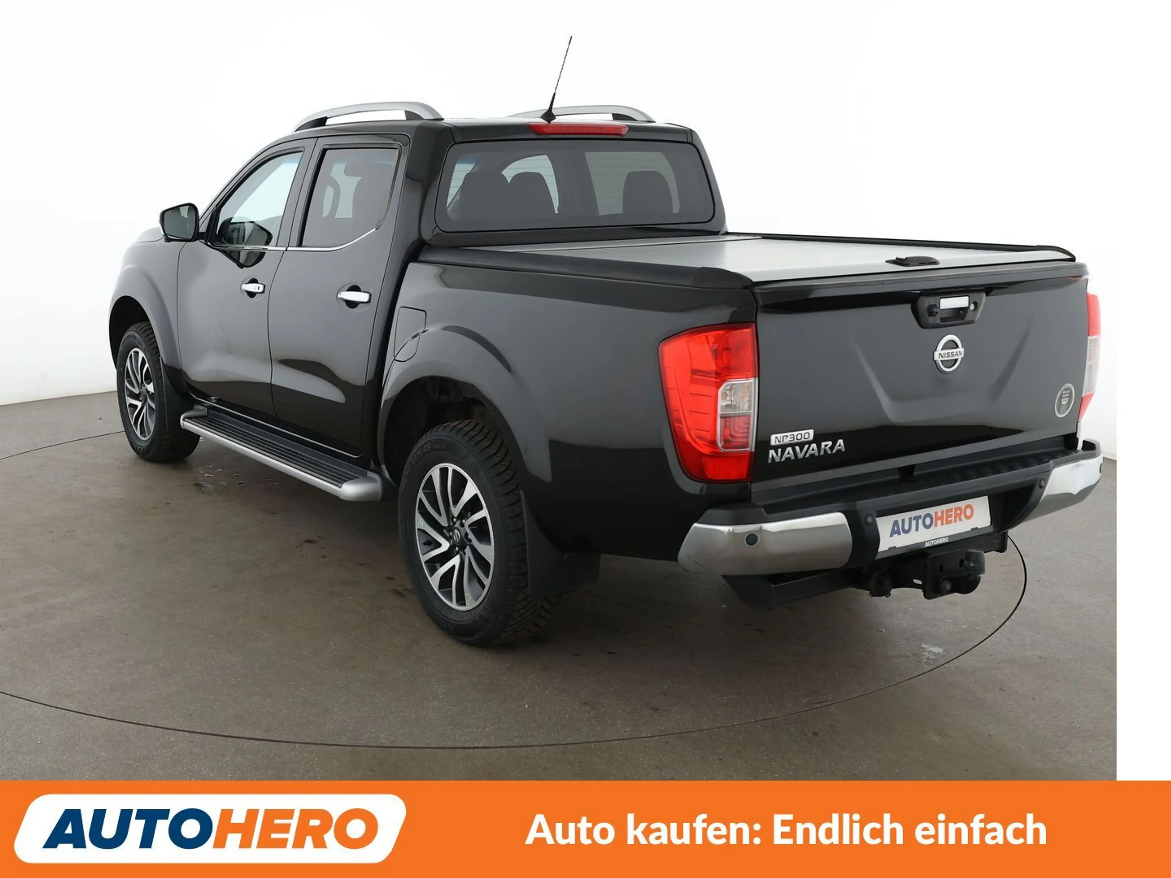 Nissan NP300 2.3 dCi Tekna Double Cab 4x4 Aut.*NAVI*LED*TEMPO* — photo 4
