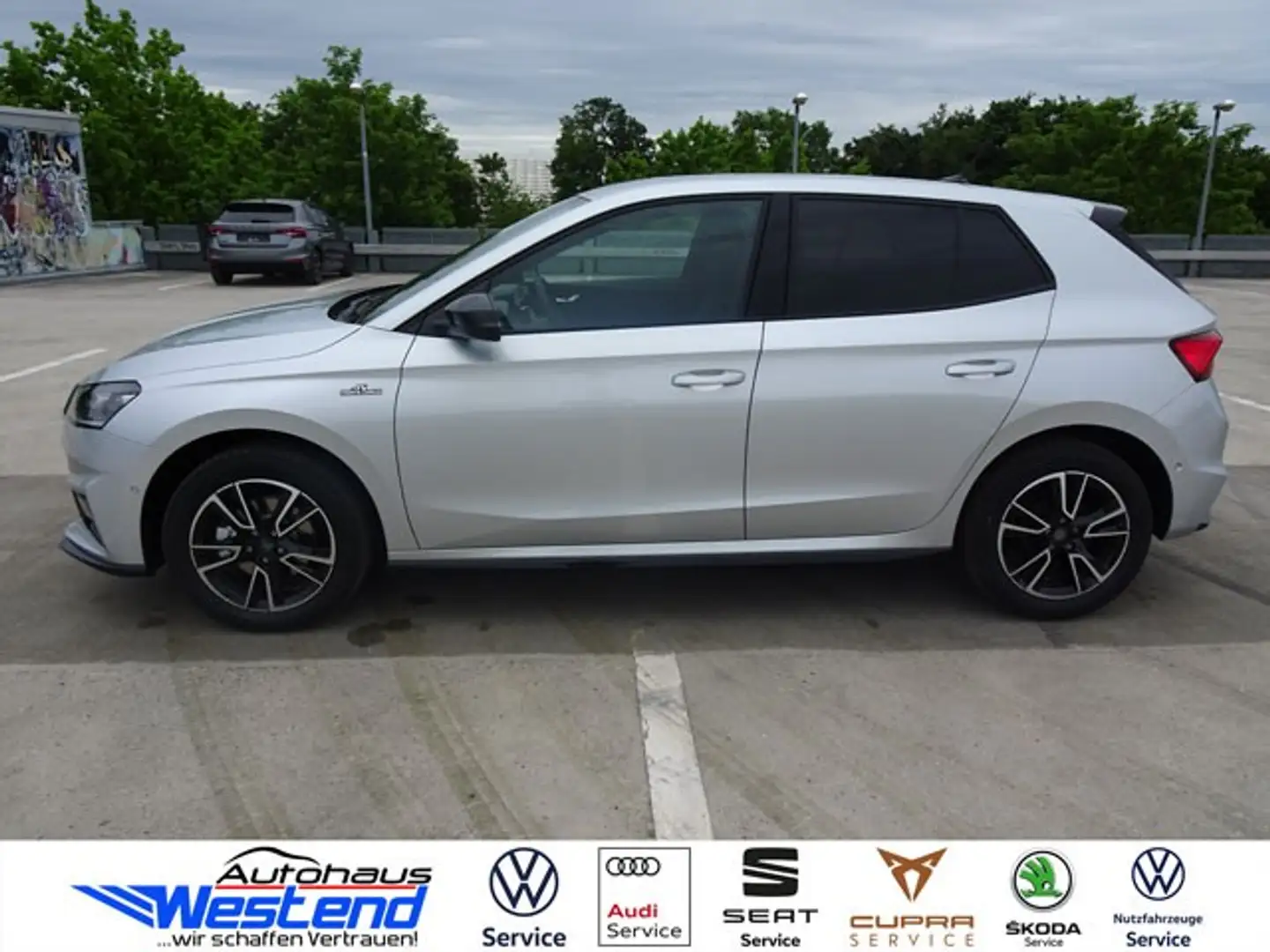 Skoda Fabia Monte Carlo 1.0l TSI 85kW Automatik LED Klima Silber - 2