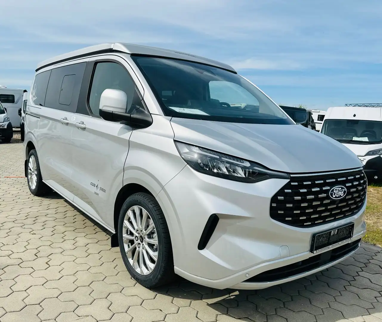 Westfalia Club Joker Urban Premium - Aufstelldach, Allrad Grau - 2