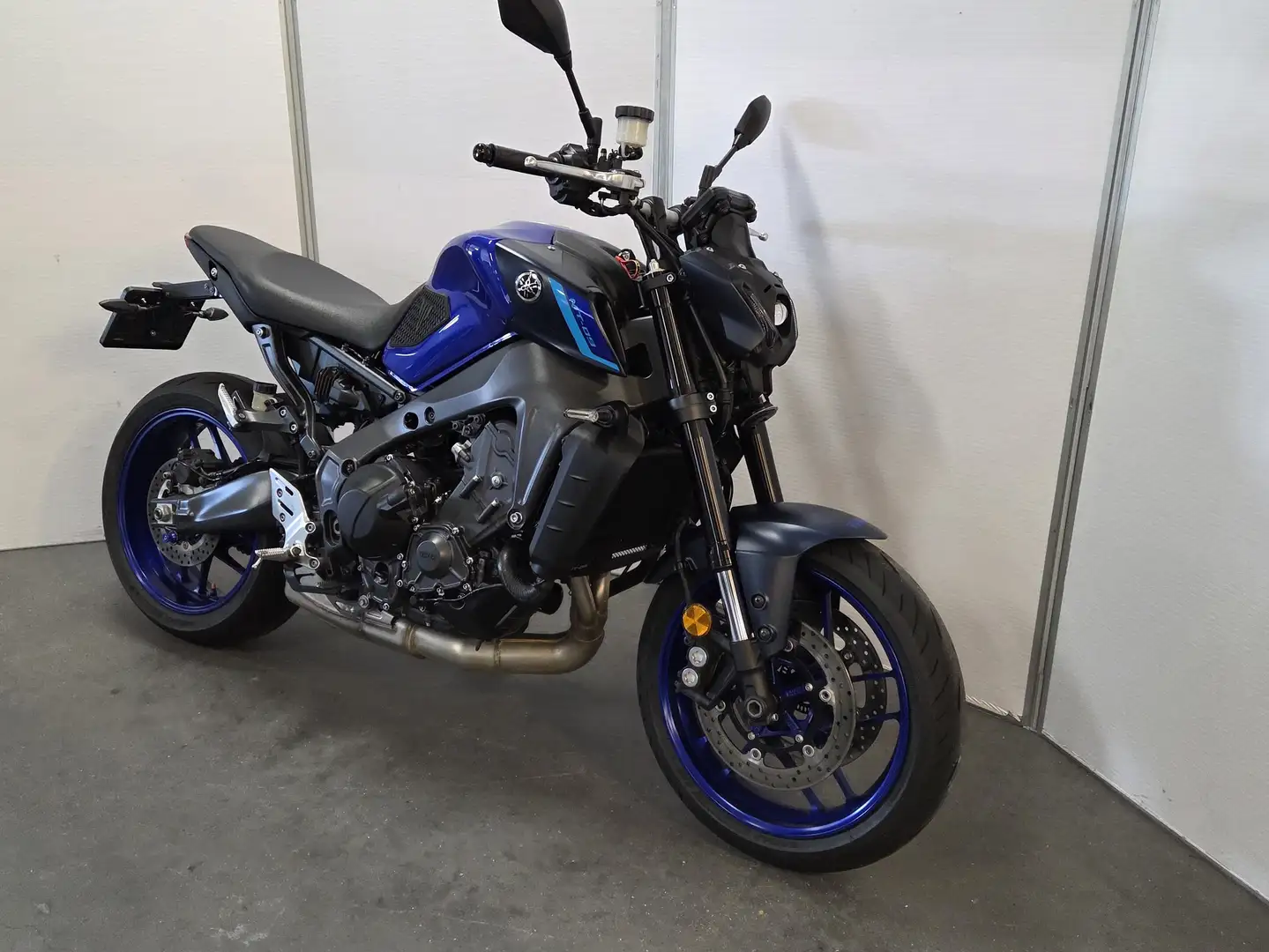 Yamaha MT-09 ABS Blauw - 2