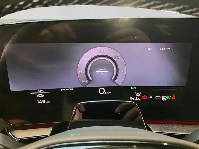 Audi Q6 e-tron view 10