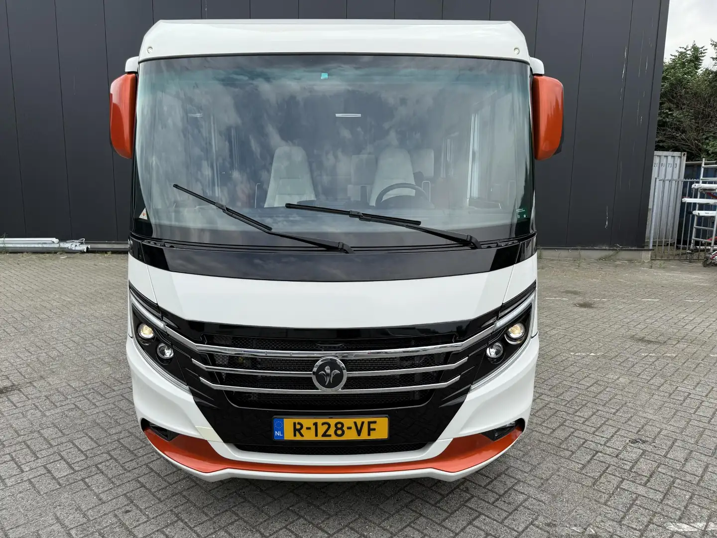 Niesmann+Bischoff Ismove 7.3f Weiß - 2