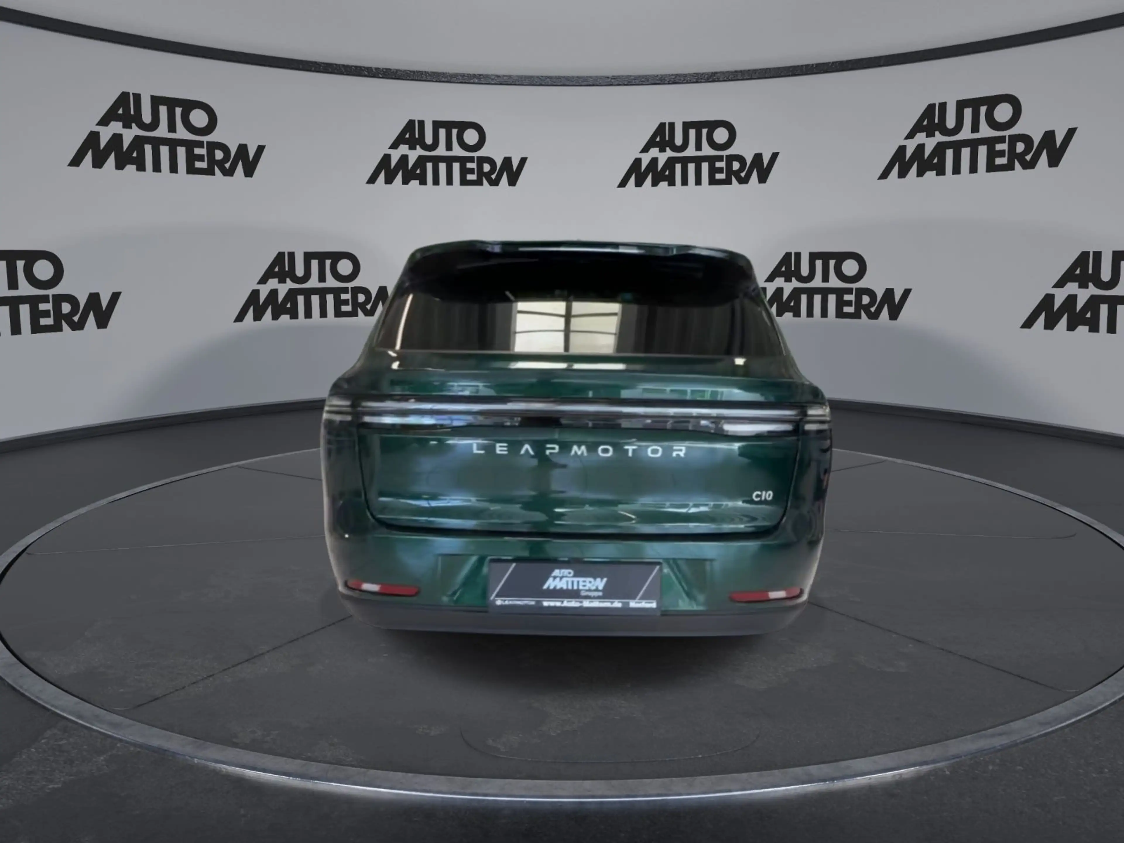 Leapmotor C10 158 kW REEV Design — photo 7