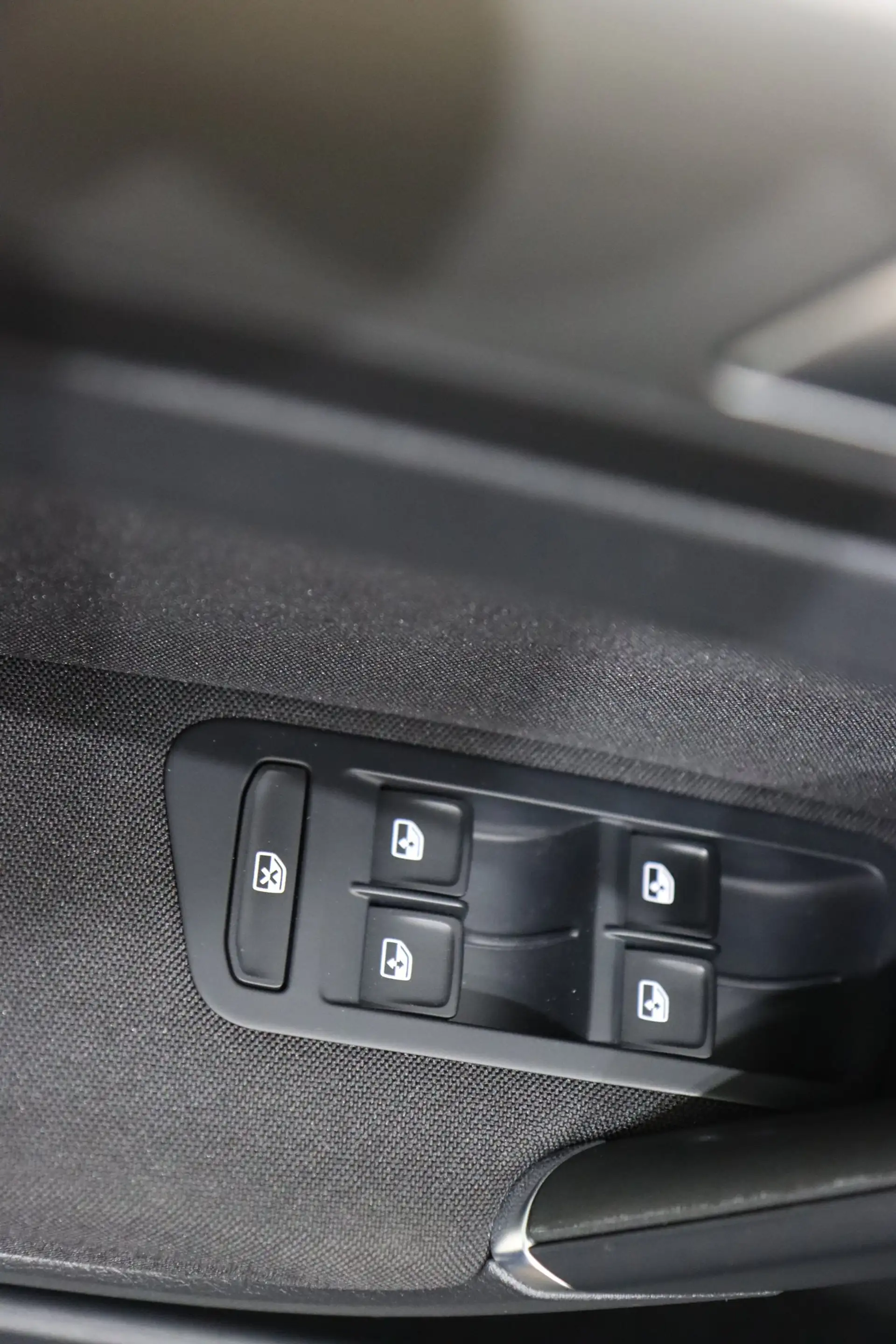 Volkswagen Golf Rabbit TSI DSG — photo 11