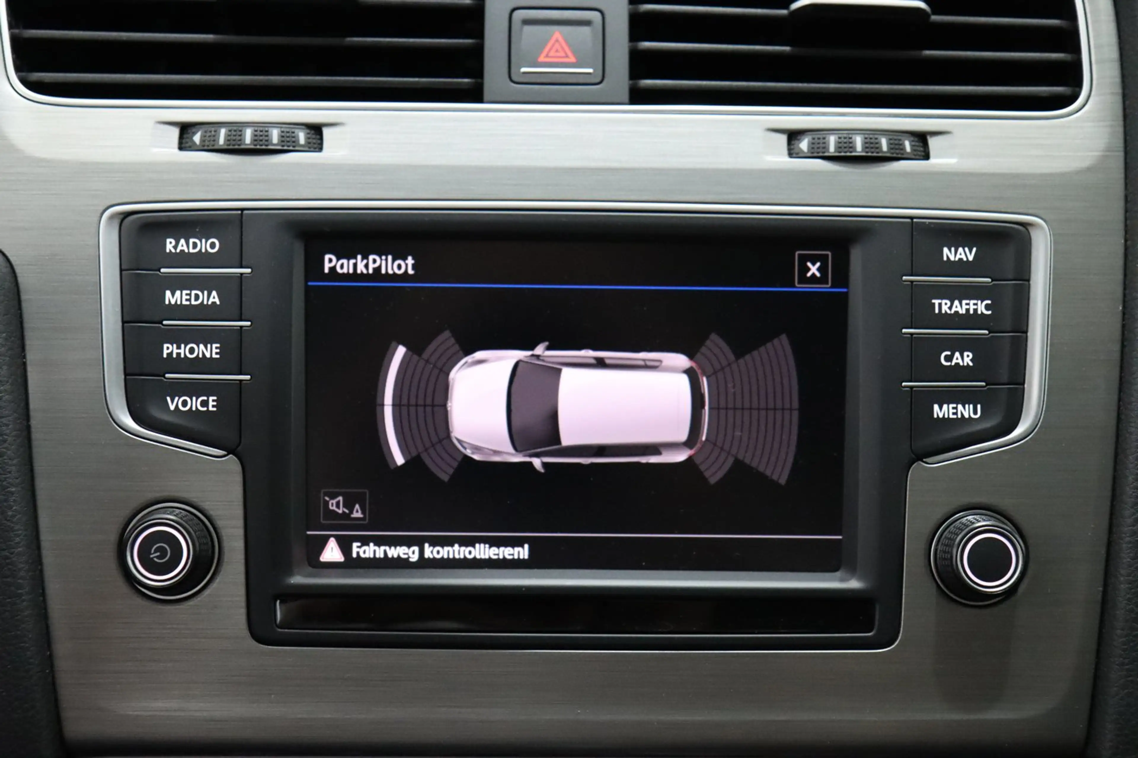 Volkswagen Golf Rabbit TSI DSG — photo 13