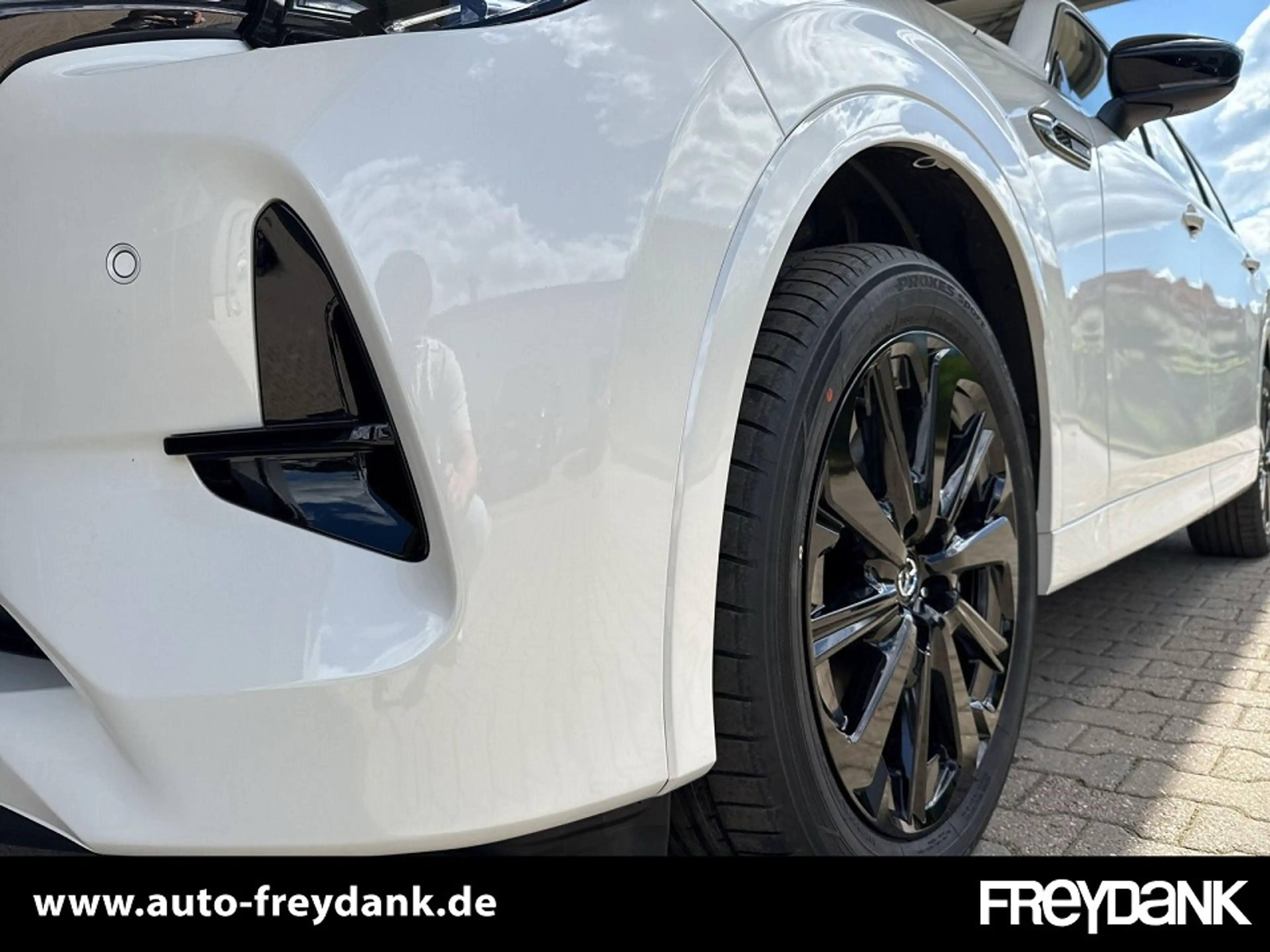 Mazda CX-80 2.5L e-SKYACTIV PHEV 327ps AWD Homura PANORAMADACH — photo 6
