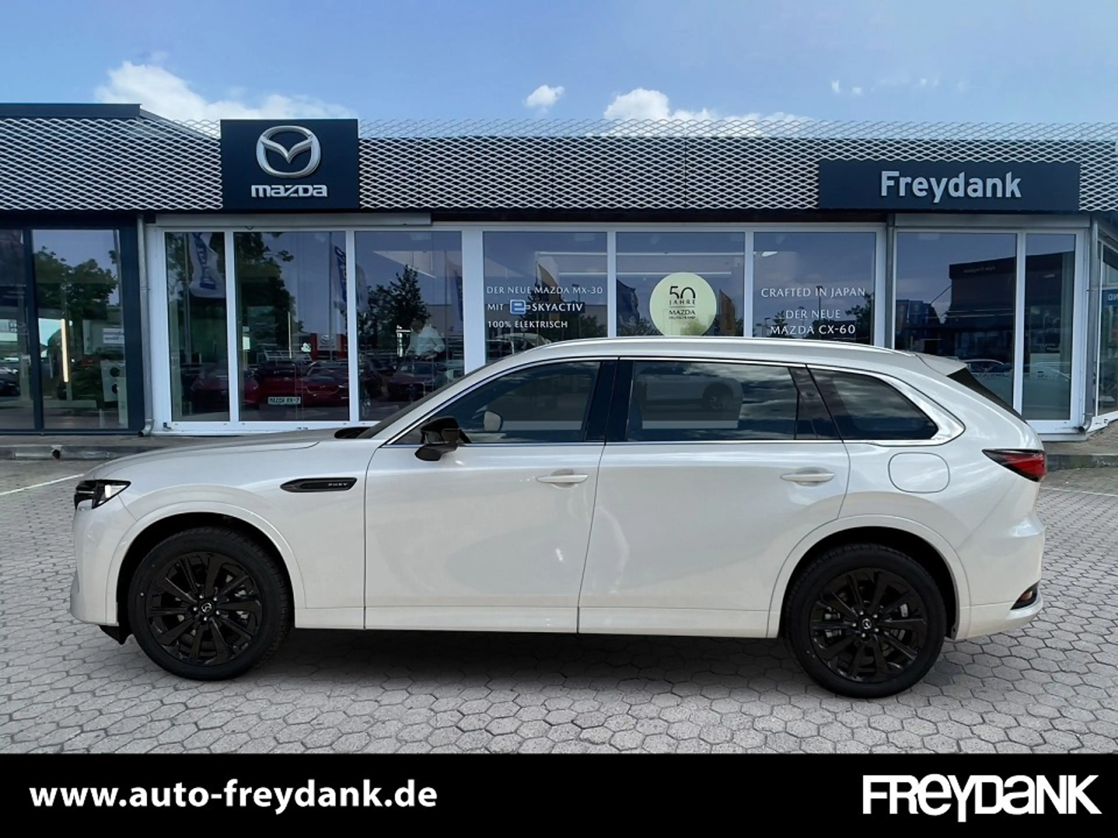 Mazda CX-80 2.5L e-SKYACTIV PHEV 327ps AWD Homura PANORAMADACH — photo 2