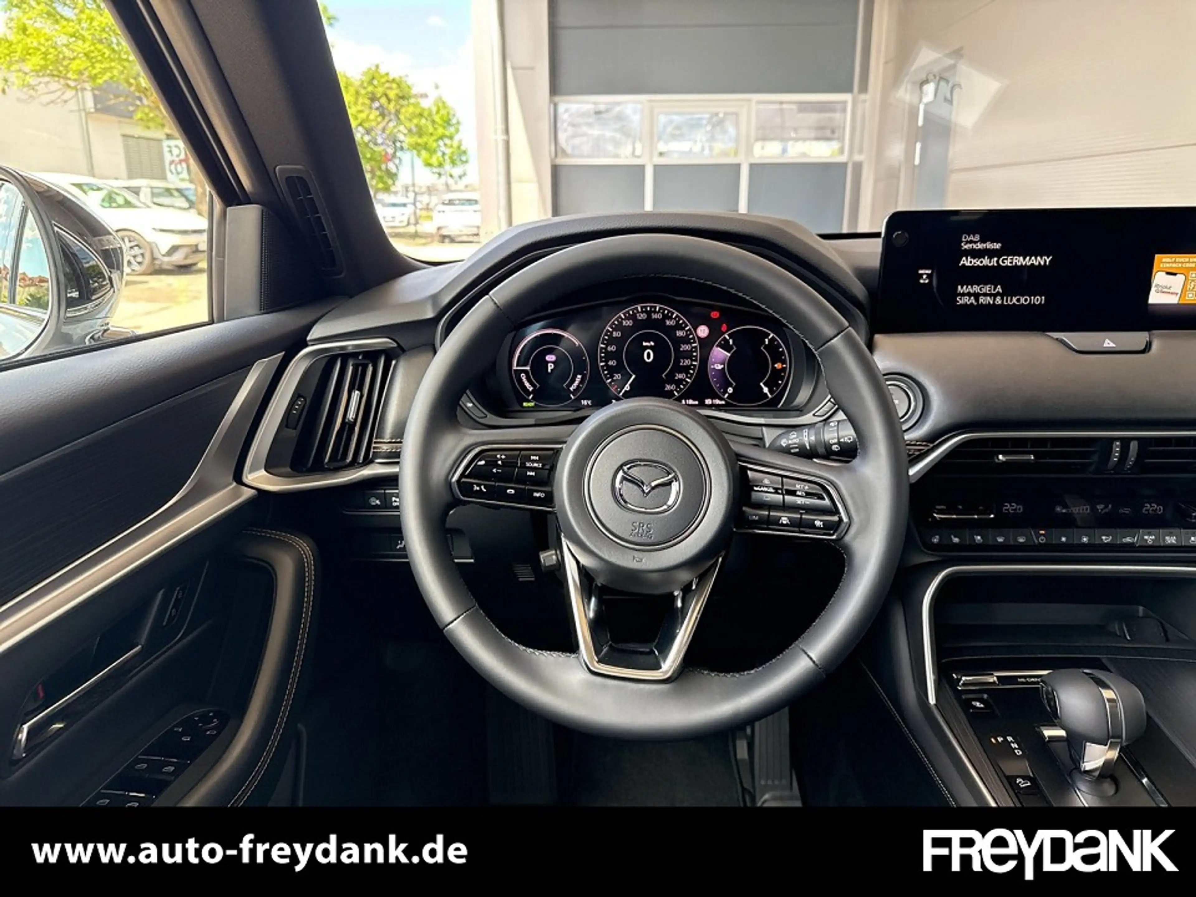 Mazda CX-80 2.5L e-SKYACTIV PHEV 327ps AWD Homura PANORAMADACH — photo 15