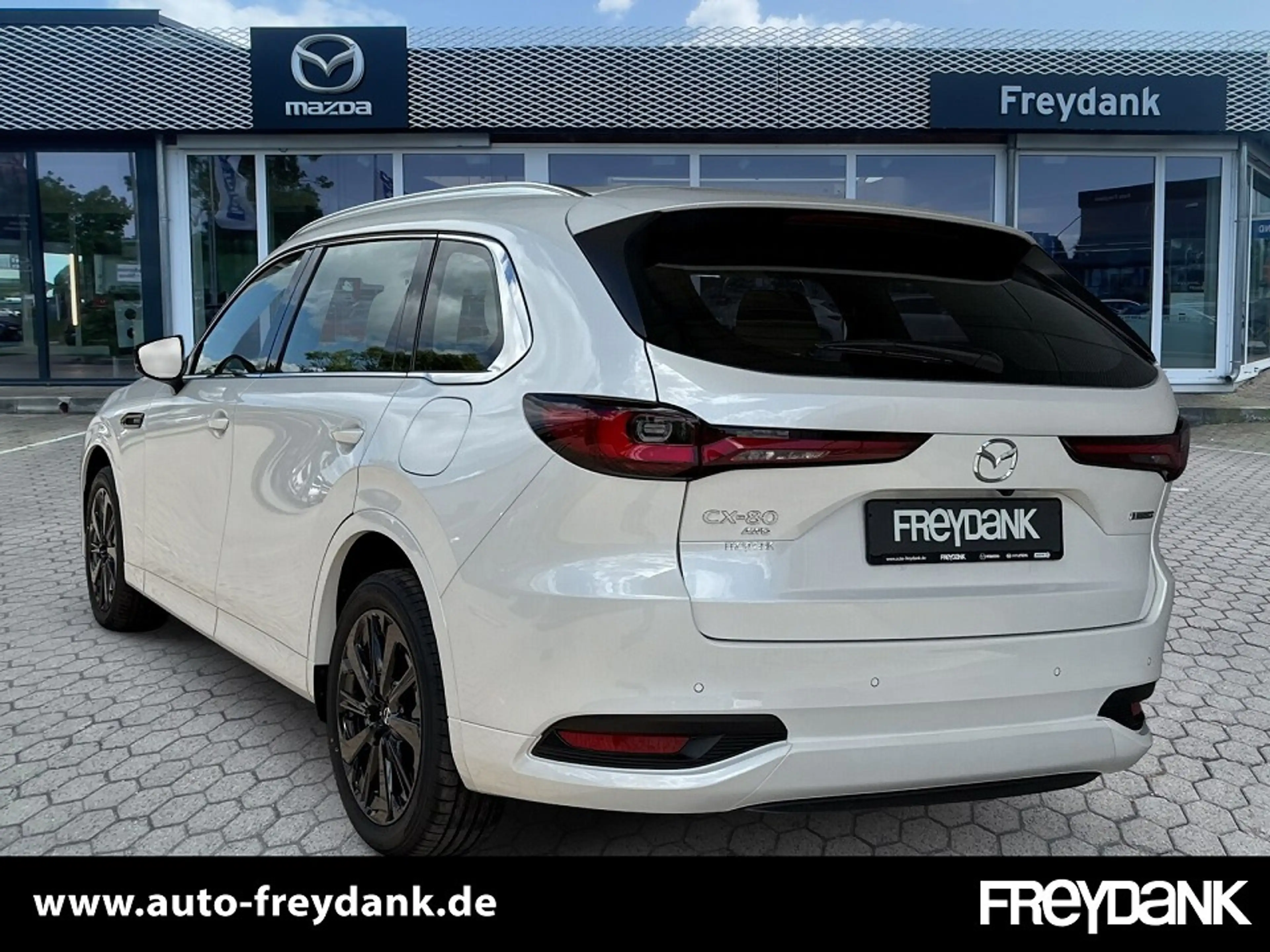 Mazda CX-80 2.5L e-SKYACTIV PHEV 327ps AWD Homura PANORAMADACH — photo 3