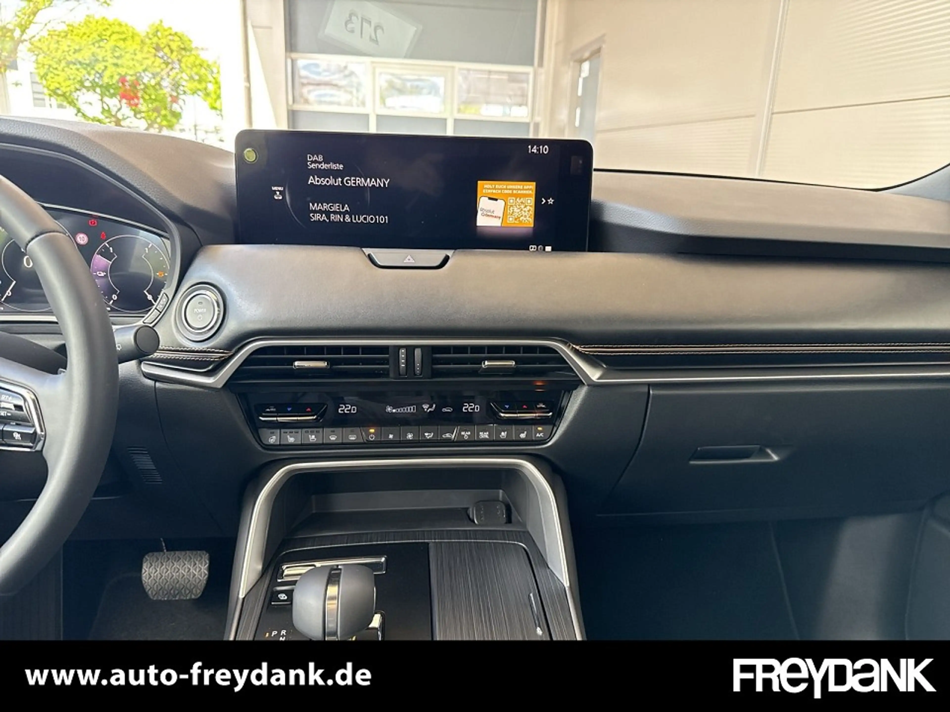 Mazda CX-80 2.5L e-SKYACTIV PHEV 327ps AWD Homura PANORAMADACH — photo 13