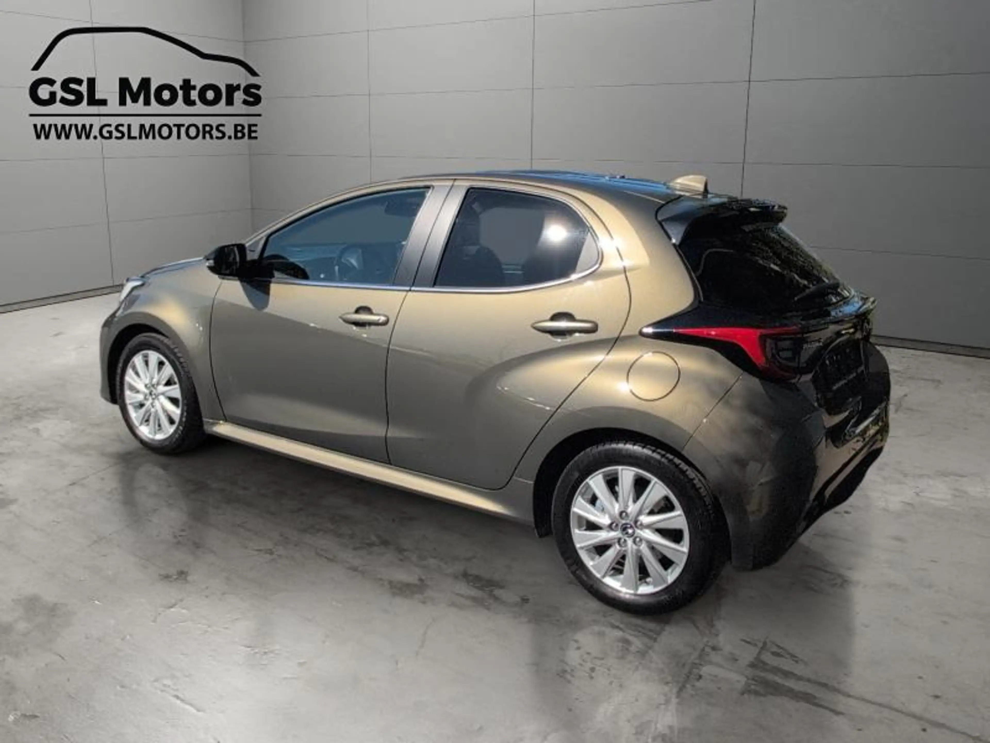 Mazda 2 1.5 92cv Gris B.Auto 03/22 Airco CarPlay USB — photo 7