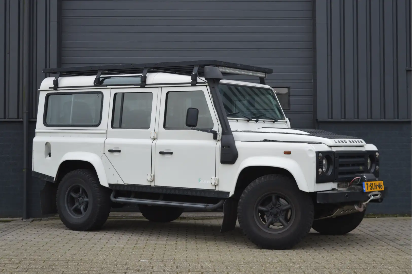 Land Rover Defender 2.4 TD 110 SW 7-PERSOONS Blanco - 1