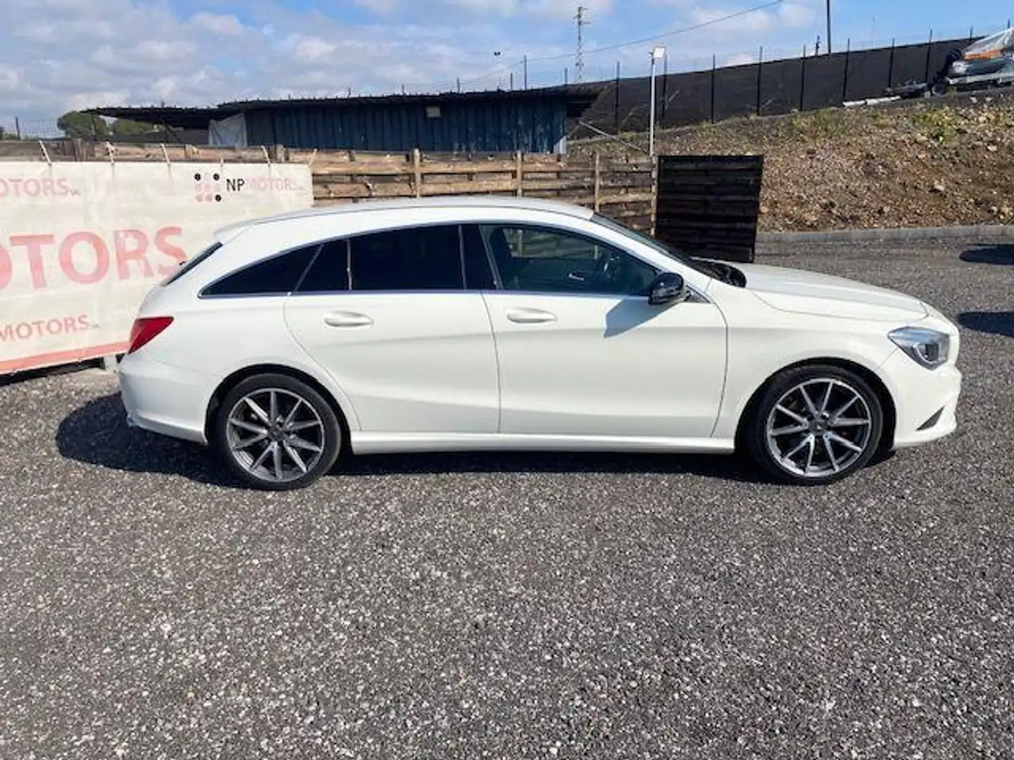 Mercedes-Benz CLA 200 CDI S.W. Automatic Sport Bianco - 2