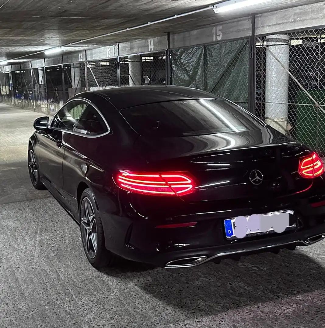 Mercedes-Benz C 400 Coupe 4Matic 9G-TRONIC AMG Line Negru - 2
