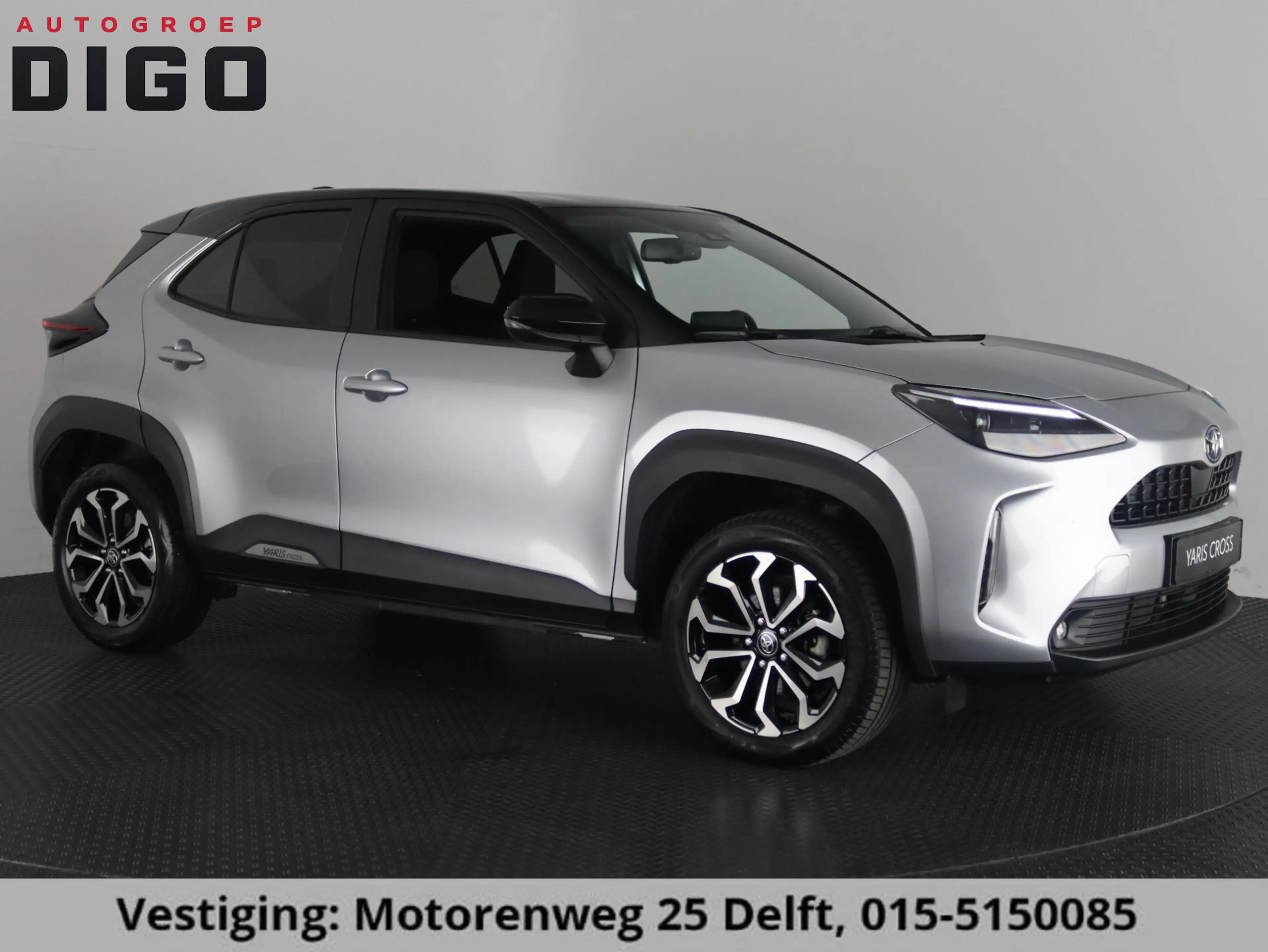Toyota Yaris Cross 1.5 HYBRID DYNAMIC BITONE SILVERLINE GARANTIE 2035 — photo 3
