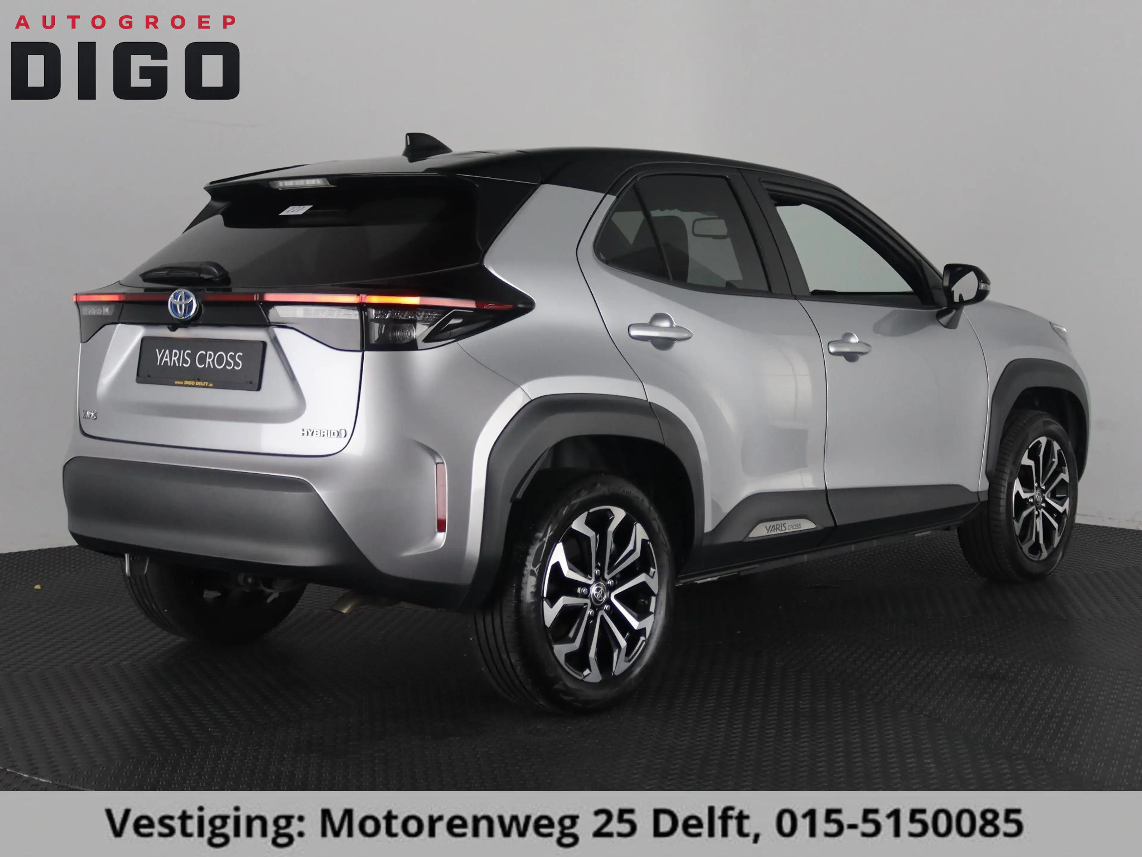 Toyota Yaris Cross 1.5 HYBRID DYNAMIC BITONE SILVERLINE GARANTIE 2035 — photo 5