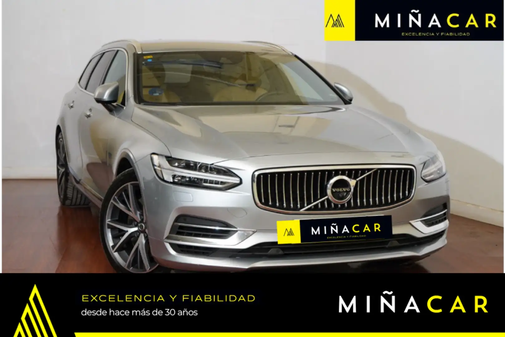 Volvo V90 T8 Inscription Twin AWD Argent - 1