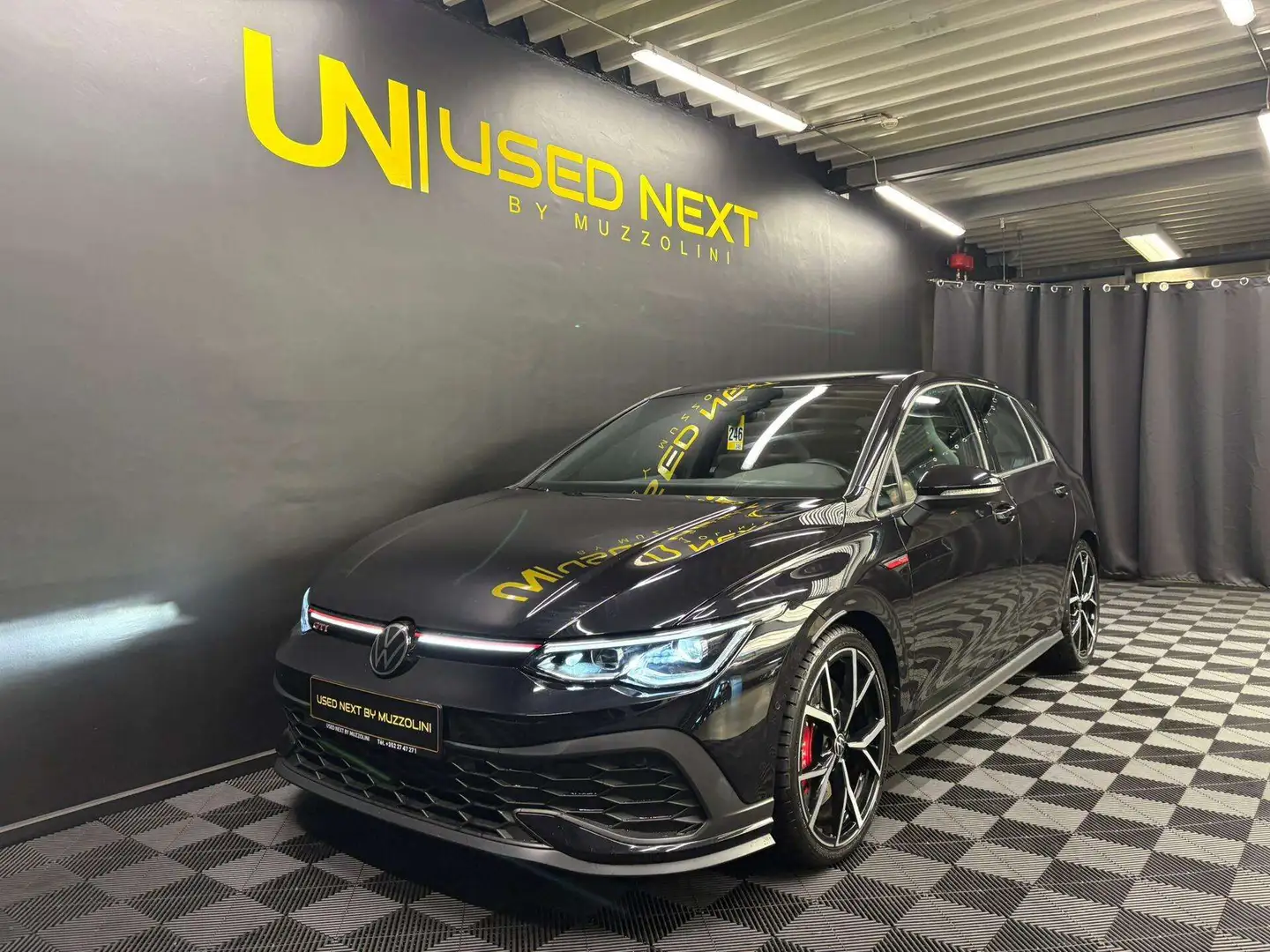 Volkswagen Golf 2.0 GTI CLUBSPORT DSG CUIR NAVI/SIEGES ELEC/CAMERA Чёрный - 1