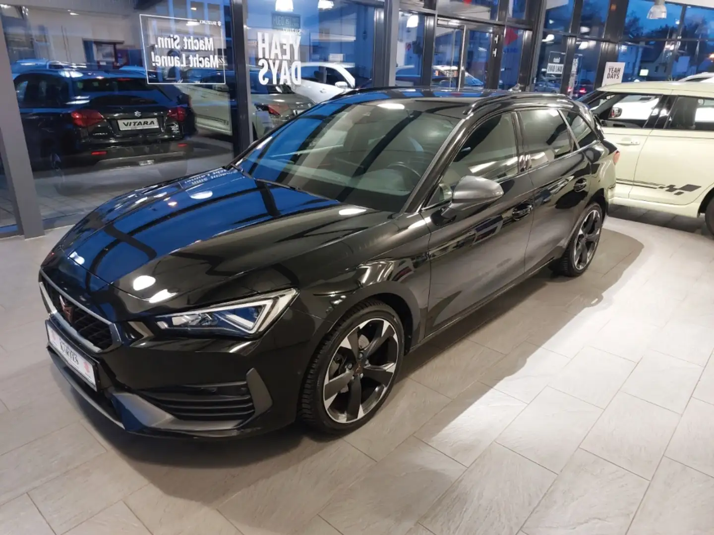 CUPRA Leon Sportstourer LED NAV Kam Apple Car Play 1. Hand Noir - 2