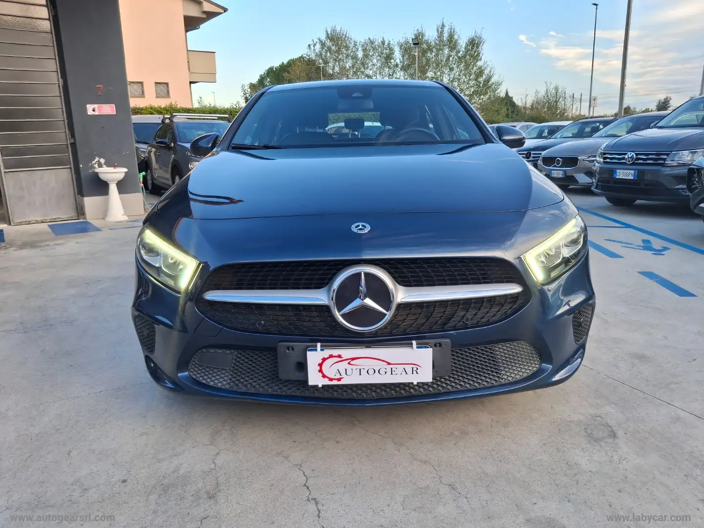 Mercedes-Benz A 200 A 200 d Automatic Sport Bleu - 2