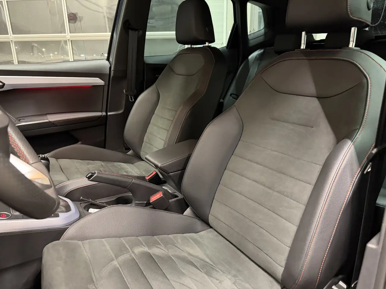 SEAT Arona 1.0TSI FR Navi LED Assist XL Vision Plus 18´´ 7
