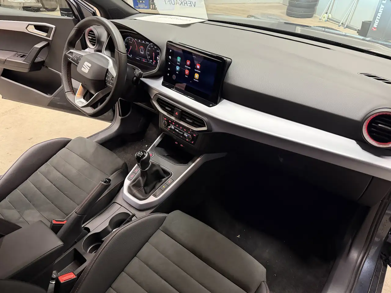 SEAT Arona 1.0TSI FR Navi LED Assist XL Vision Plus 18´´ 26
