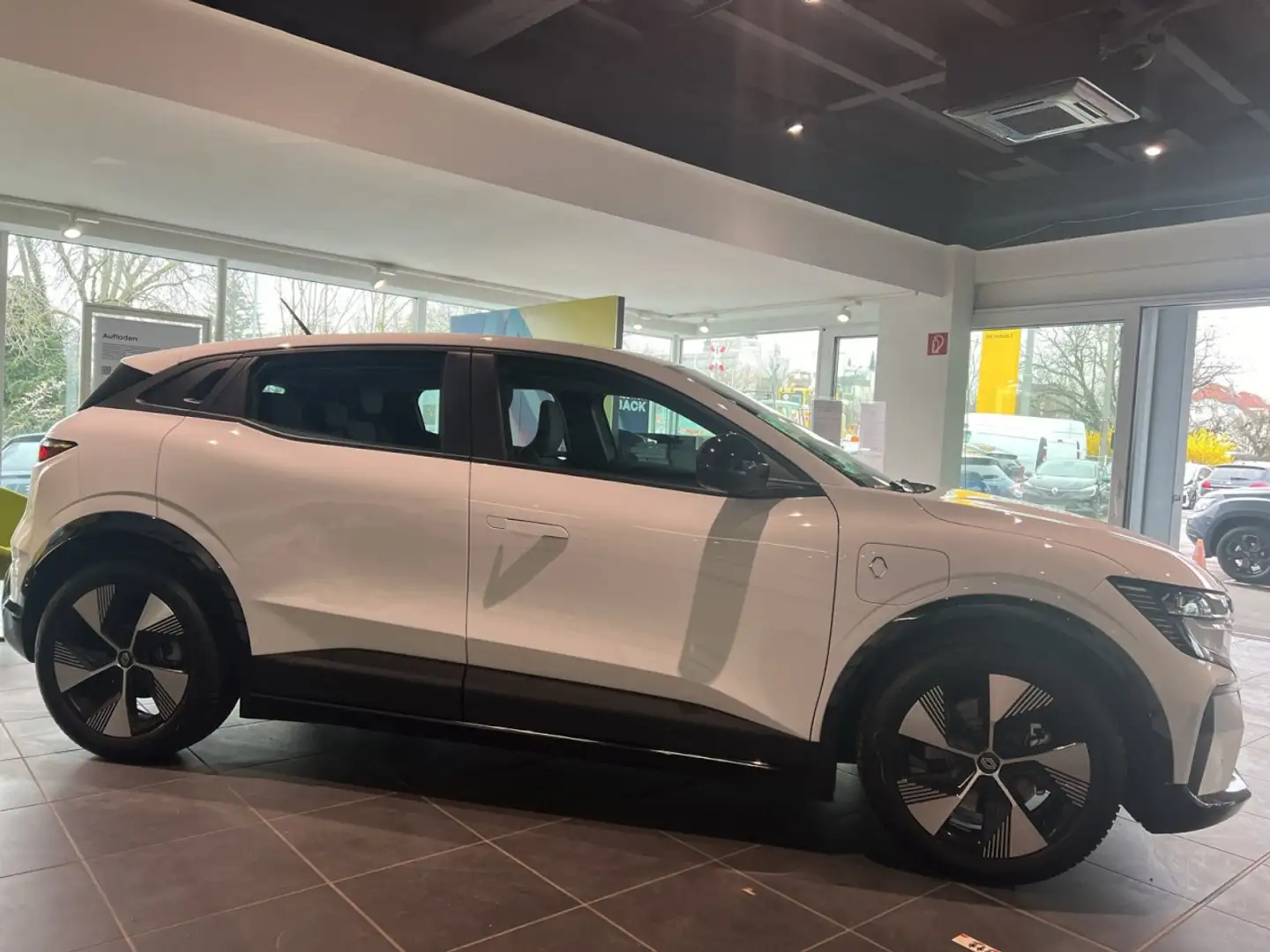 Renault Megane E-Tech Electric EV40 Equilibre Kamera Klima Weiß - 2