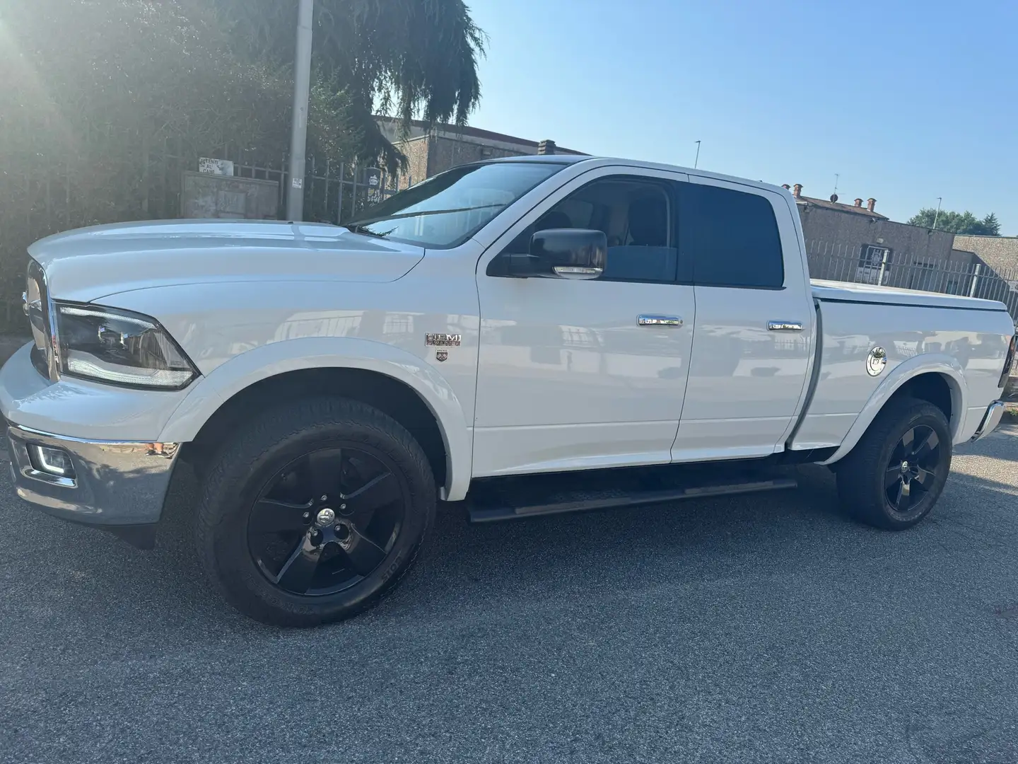 Dodge RAM 1500 5.7 V8 LaRamie 395cv (ANNO2010)Cambio 6 marce Bianco - 1