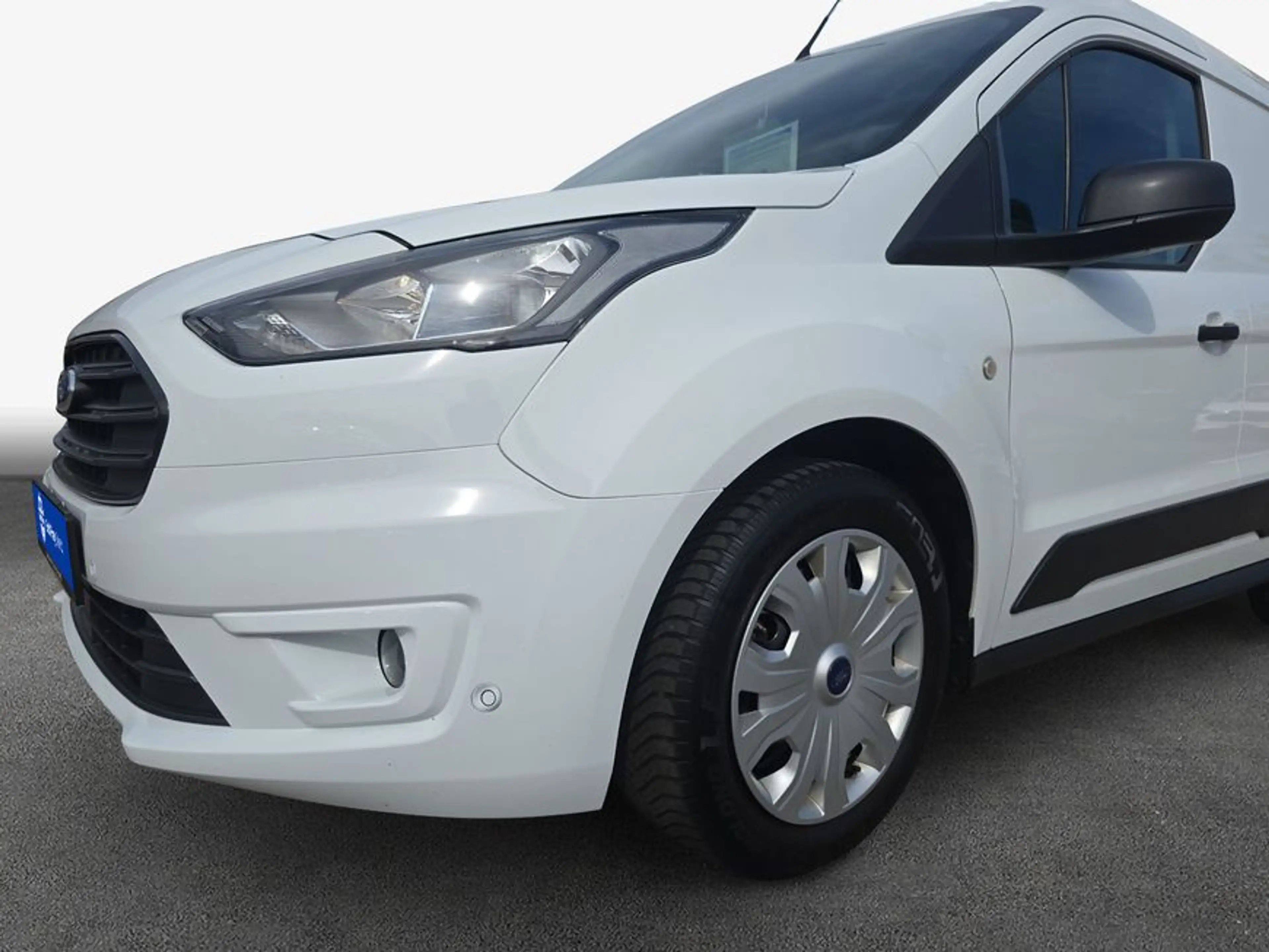 Ford Transit Connect 220 L1 Autm. Trend**Kamera/AHK** — photo 6