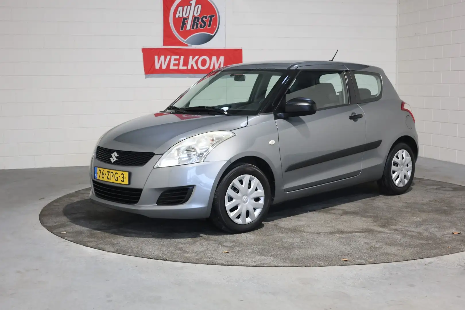Suzuki Swift 1.2 Base, Prijs incl. nieuwe apk, grote beurt, 3 m Grau - 1
