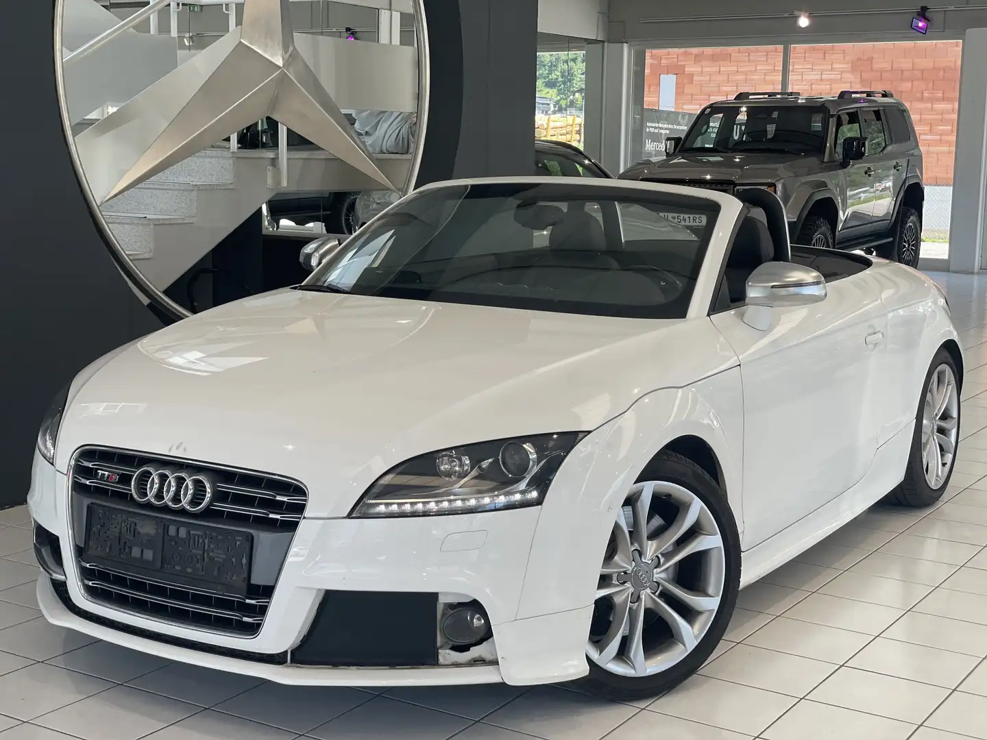 Audi TT Roadster 2.0 TFSI Quattro TTS - Reparaturbedürftig Weiß - 1