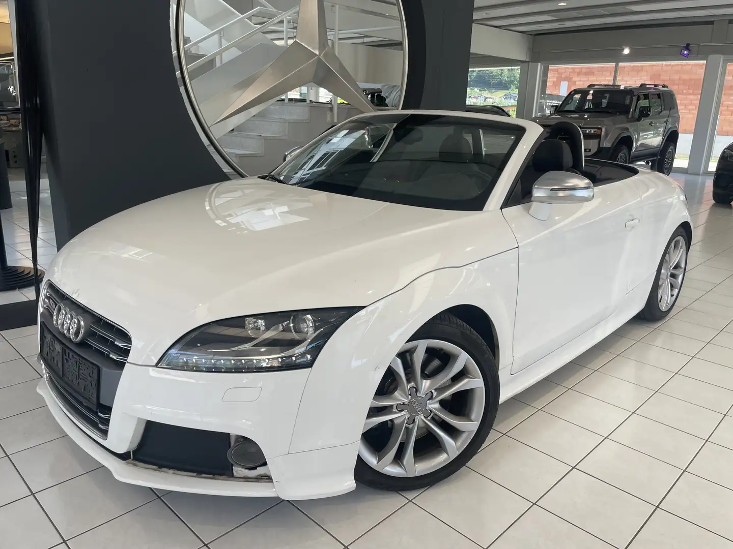 Audi TT Roadster 2.0 TFSI Quattro TTS - Reparaturbedürftig Weiß - 2