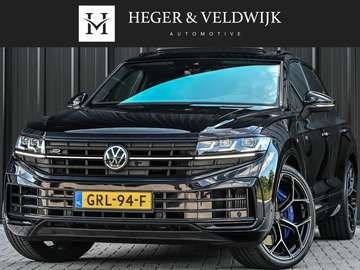 3.0 TSi eHybrid 4MOTION R | 462PK | Panoramadak |