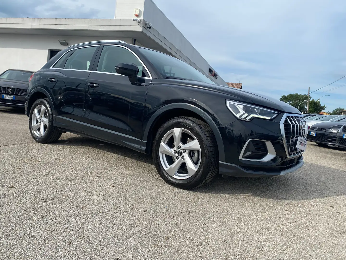 Audi Q3 Q3 35 2.0 tdi Business Advanced s-tronic 150cv Nero - 2