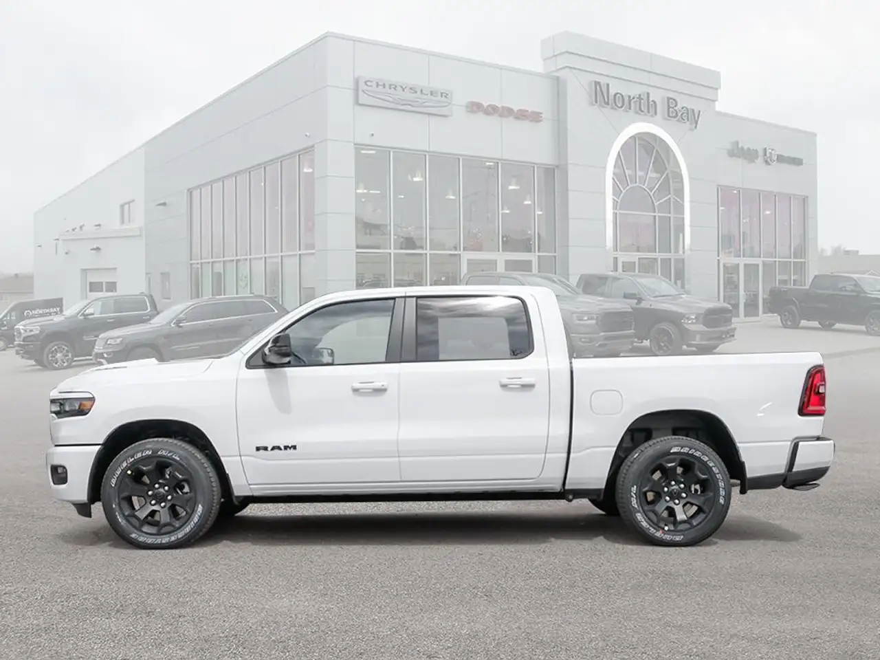 RAM 1500 снимка RAM 1500