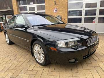 T6 Executive Geartronic BiXenon Leder AHK