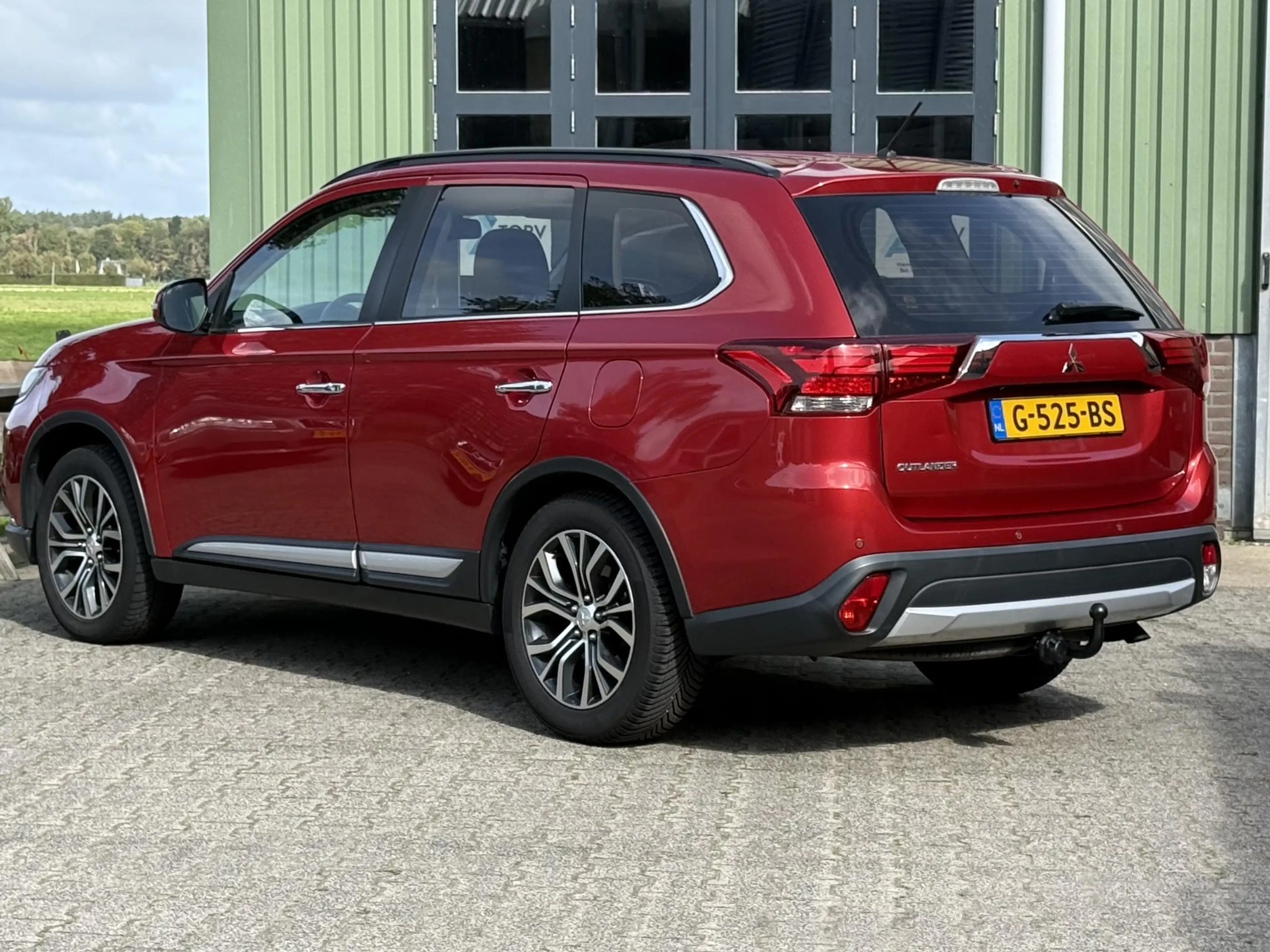 Mitsubishi Outlander 3.0 Instyle+ 4WD | 7-zitter | Adaptieve Cruise | T — photo 2