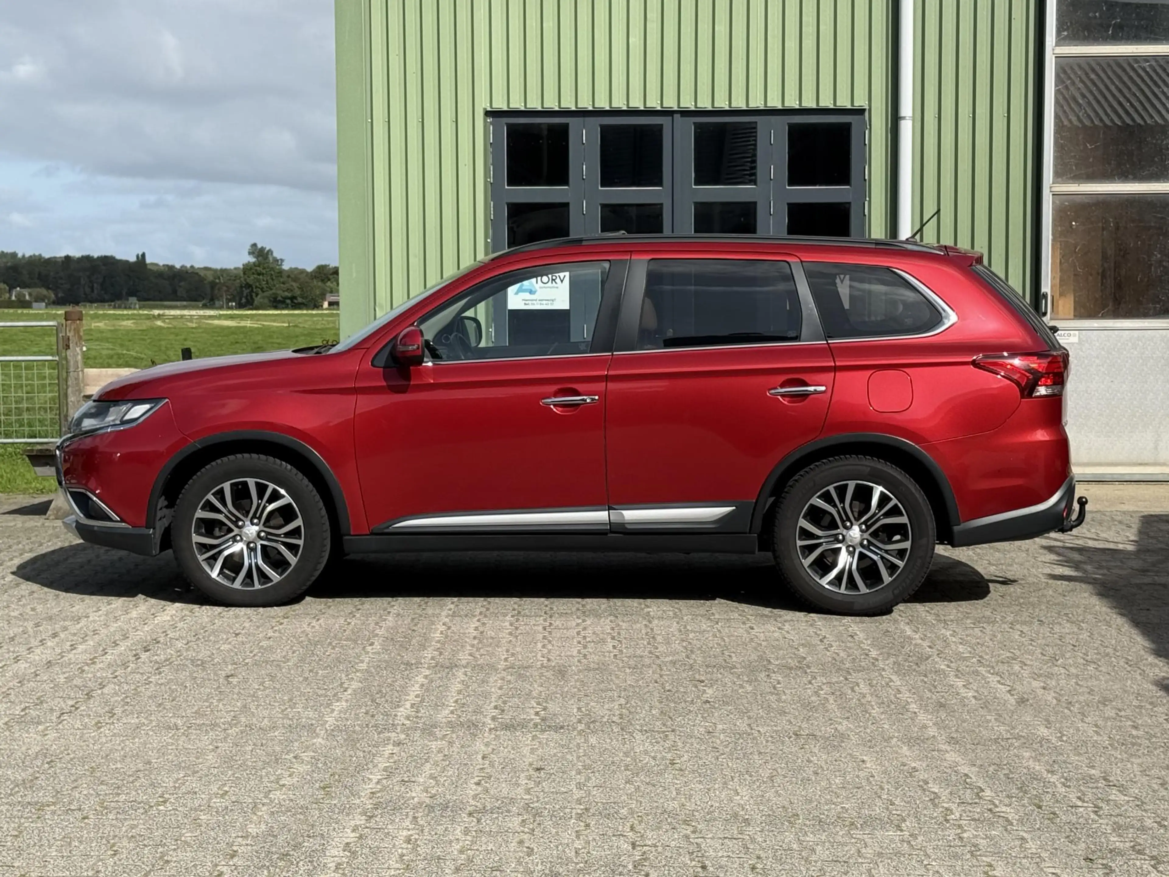 Mitsubishi Outlander 3.0 Instyle+ 4WD | 7-zitter | Adaptieve Cruise | T — photo 8