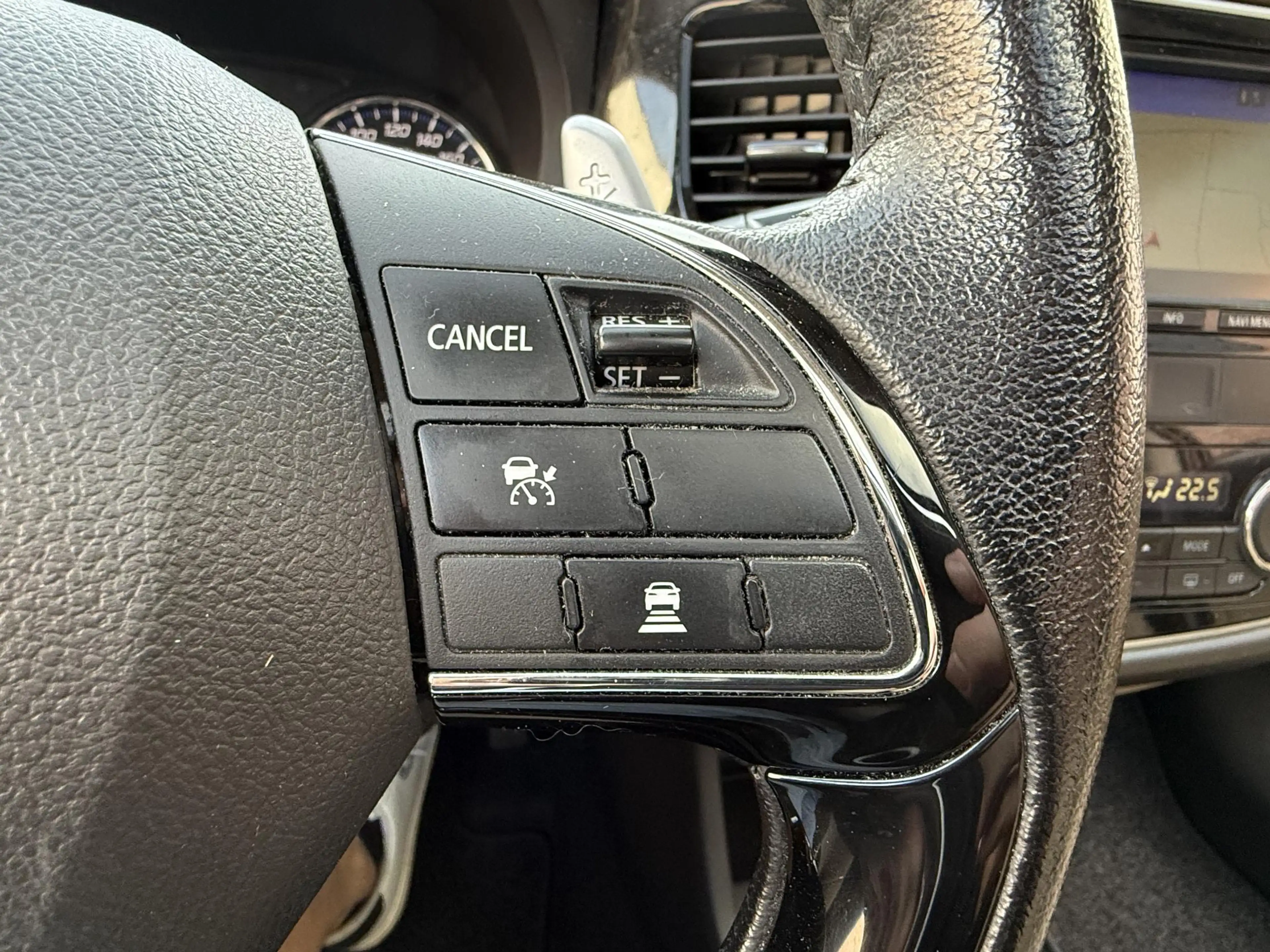 Mitsubishi Outlander 3.0 Instyle+ 4WD | 7-zitter | Adaptieve Cruise | T — photo 10