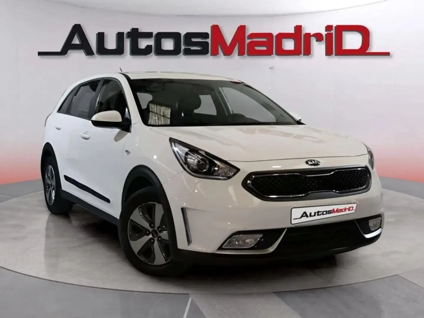 Kia Niro 1.6 HEV Drive Blanc - 1
