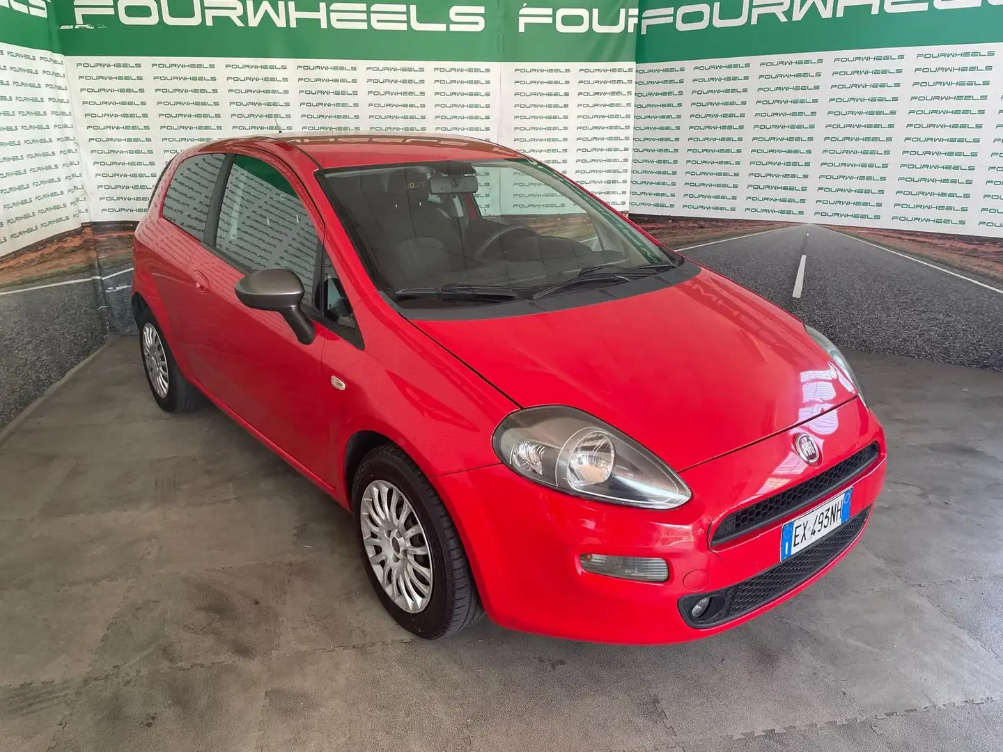 Fiat Punto Punto III 2012 3p 1.4 easypower Young Gpl - 1