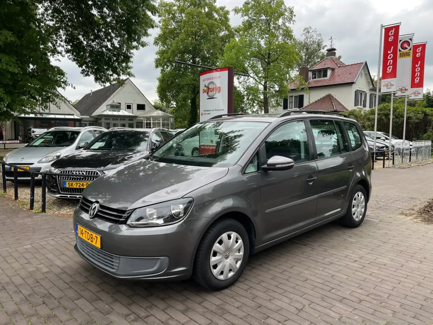 Volkswagen Touran 1.2 TSI / CRUISE CTR. / AIRCO / RADIO-CD / PDC / T Grau - 1