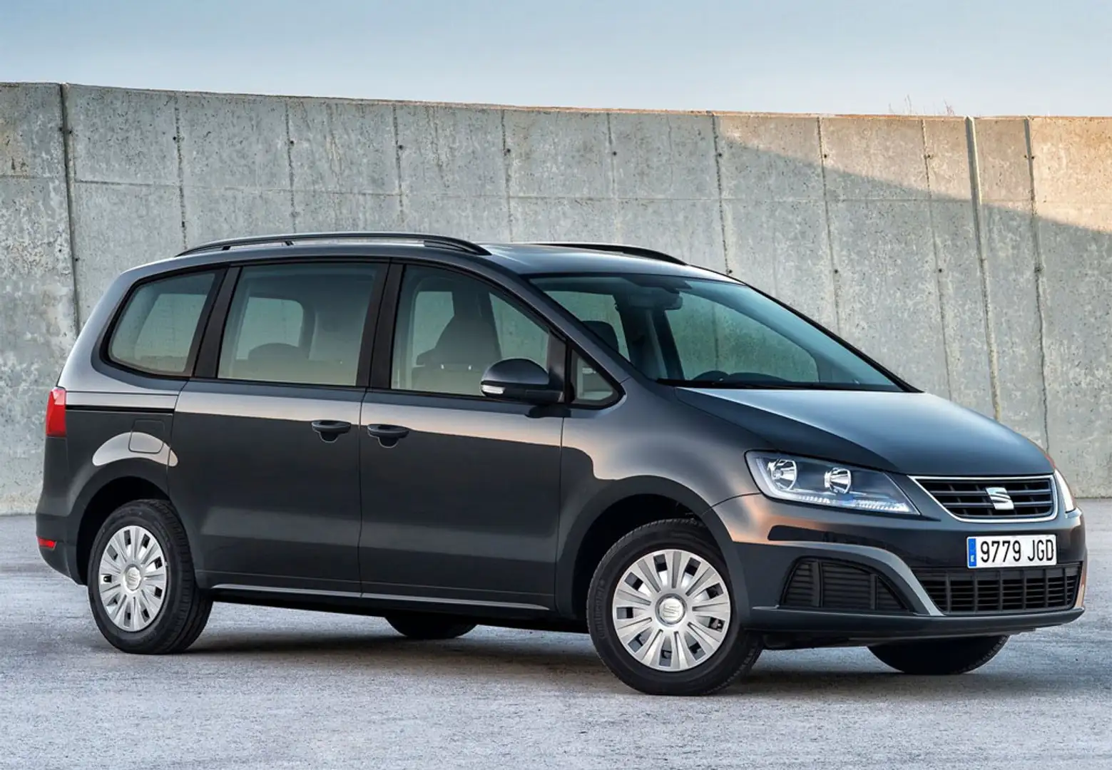 SEAT Alhambra 1.4 TSI S&S Style DSG 7 plazas Plateado - 1