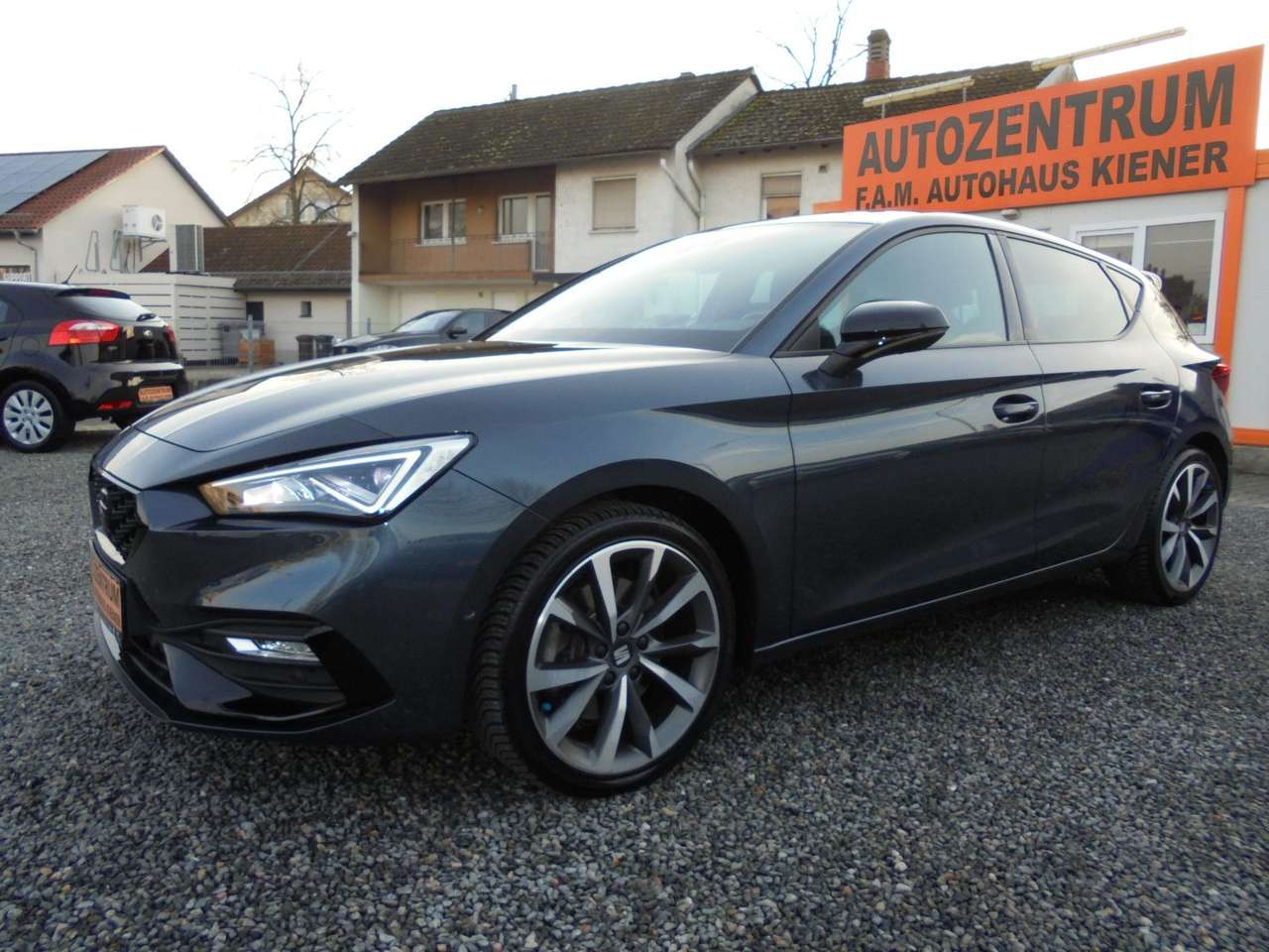 Seat Leon 2020 — FR Autom*Hybrid*LED*Navi*Kamera*ACC*Kessy
