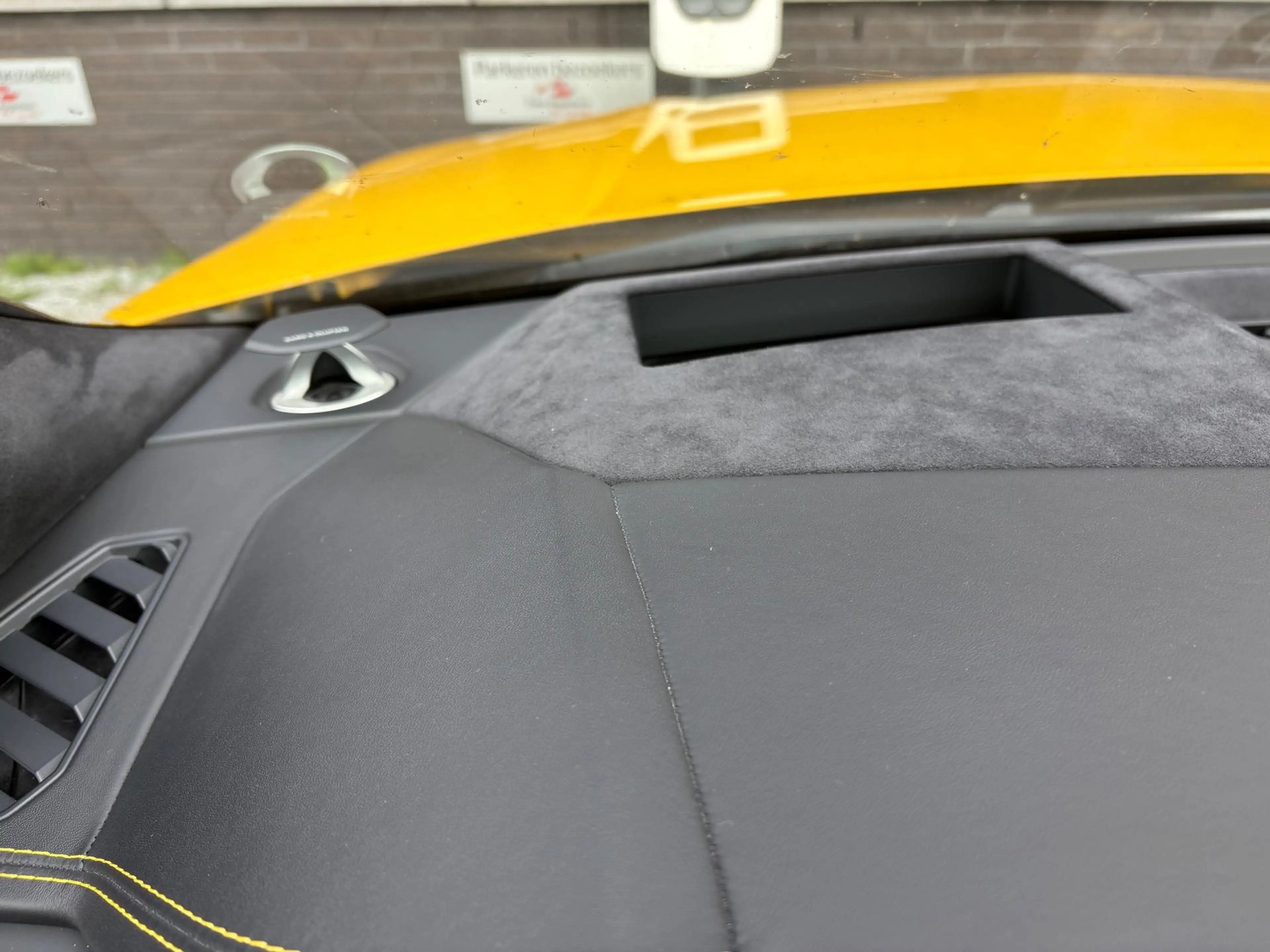 Lamborghini Urus 4.0 V8 Pano B&O 3D Carbon Ceramic — photo 12