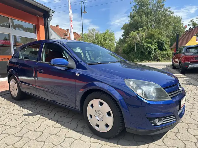 2005 Opel Astra in Blue for sale
