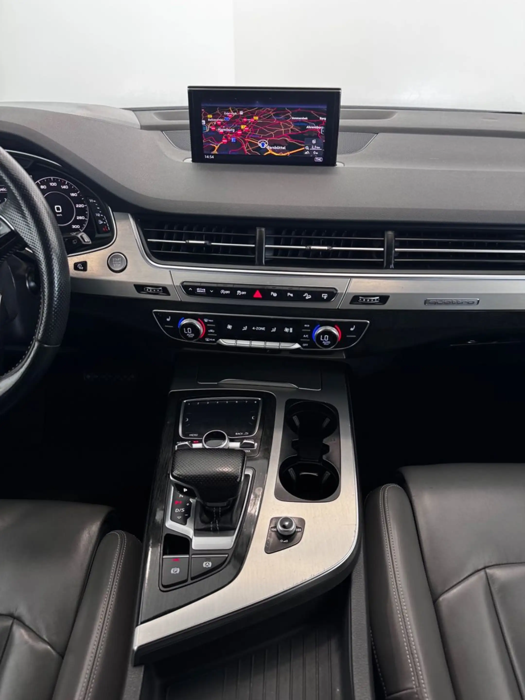 Audi Q7 3.0 TDI Quattro S-LINE|7-SITZE|AHK|STHZG|ACC| — photo 16