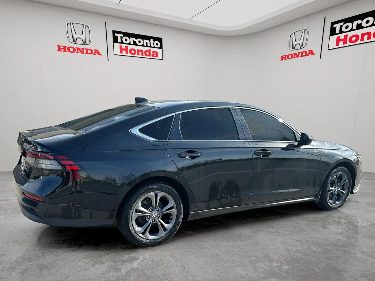 Honda Accord снимка Honda Accord